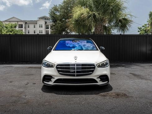 Used 2022 Mercedes-Benz S 580 4MATIC Sedan w/ Warmth & Comfort Package image 9