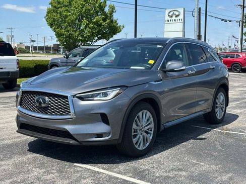 Used 2024 INFINITI QX50 Luxe AWD/4WD image 3