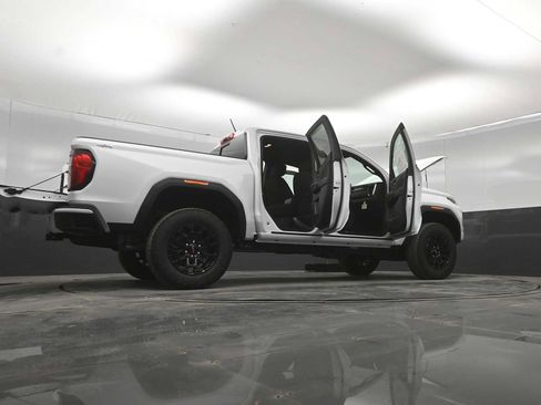 New 2026 GMC Canyon Elevation AWD/4WD image 46