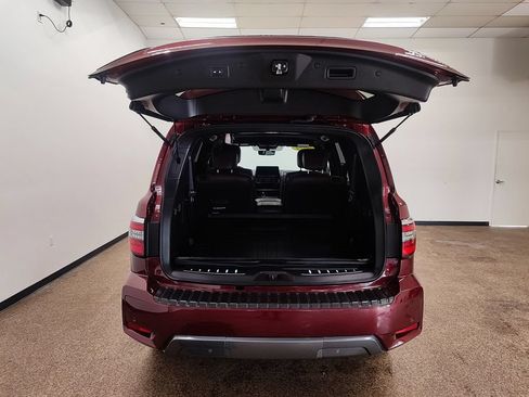 Used 2024 Nissan Armada Platinum w/ Captain's Chairs Package AWD/4WD image 5