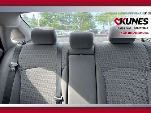 Used 2011 Hyundai Sonata GLS FWD image 24