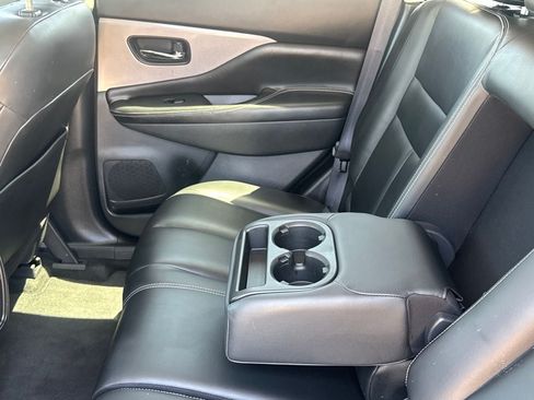 Certified 2024 Nissan Murano SV FWD image 40