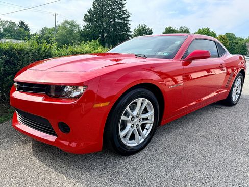 Used 2015 Chevrolet Camaro LS RWD image 8