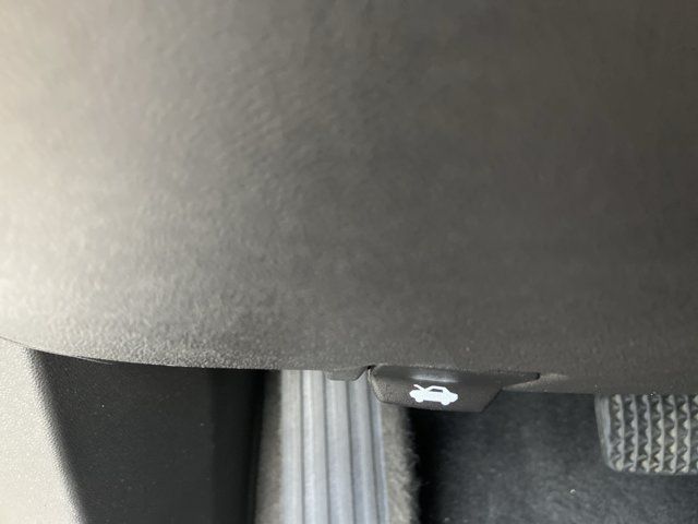 Used 2023 Chevrolet Equinox LS AWD/4WD image 46