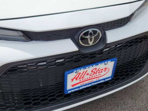 Used 2024 Toyota Corolla LE image 7