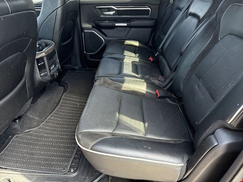 Used 2019 RAM 1500 Laramie image 24