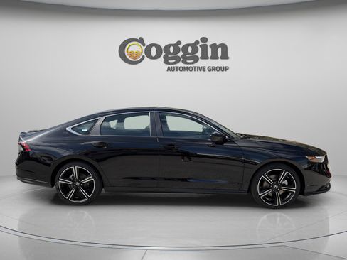 New 2025 Honda Accord Sport image 7