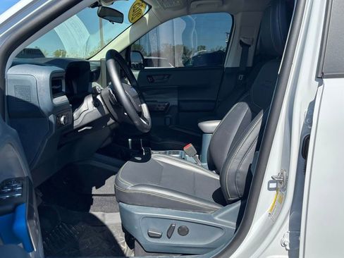 Used 2025 Ford Maverick Lobo AWD/4WD image 16