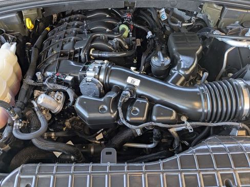 Used 2021 Jeep Grand Cherokee L Limited image 24