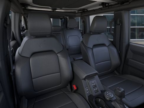 New 2026 Ford Bronco Badlands AWD/4WD image 13