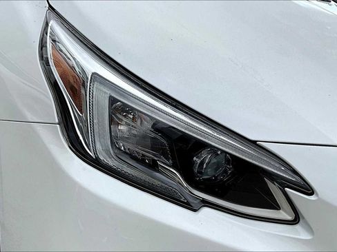 Used 2021 Subaru Outback Limited image 53