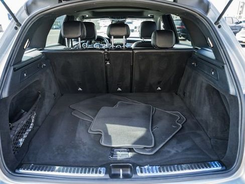 Used 2020 Mercedes-Benz GLC 300 GLC 300 image 9