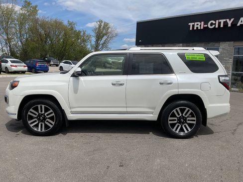 Used 2014 Toyota 4Runner Limited AWD/4WD image 3