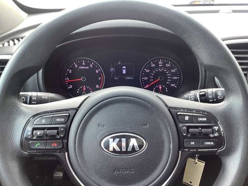 Used 2017 Kia Sportage LX w/ LX Popular Package FWD image 16