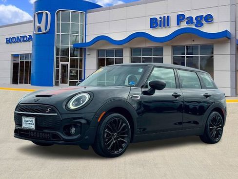 Used 2024 MINI Cooper Clubman S FWD image 2