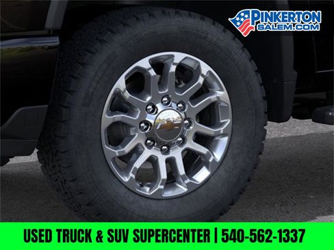 New 2025 Chevrolet Silverado 2500 LTZ w/ Z71 Chrome Sport Edition image 9