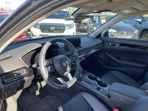 Certified 2024 Honda Civic EX-L image 10