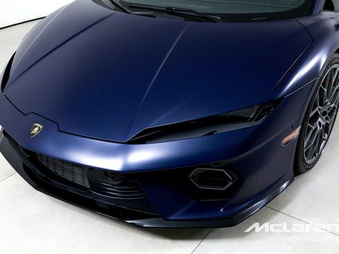 Used 2026 Lamborghini Temerario AWD/4WD image 33