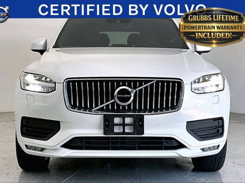 Used 2021 Volvo XC90 T6 Momentum w/ Climate Package AWD/4WD image 3