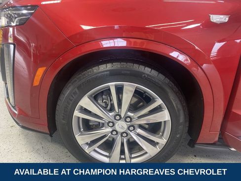 Used 2024 Cadillac XT6 Premium Luxury w/ Technology Package AWD/4WD image 41