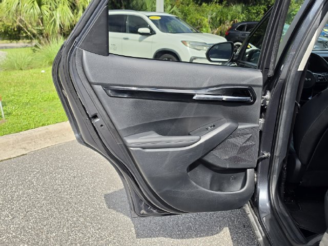 Certified 2024 Kia Seltos EX FWD image 12