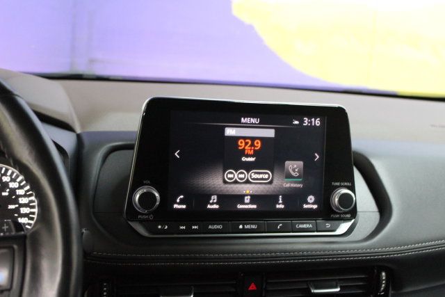Used 2021 Nissan Rogue SV AWD/4WD image 17