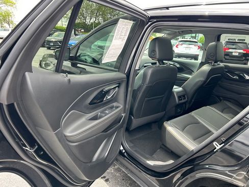 Used 2023 GMC Terrain AT4 AWD/4WD image 34