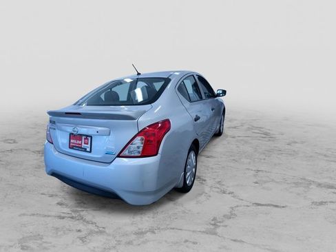 Used 2016 Nissan Versa S Plus FWD image 10