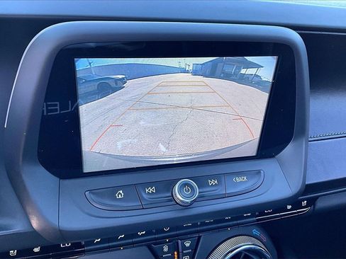 Used 2018 Chevrolet Camaro LT w/ RS Package image 13