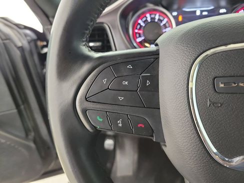 Used 2019 Dodge Challenger SXT image 20