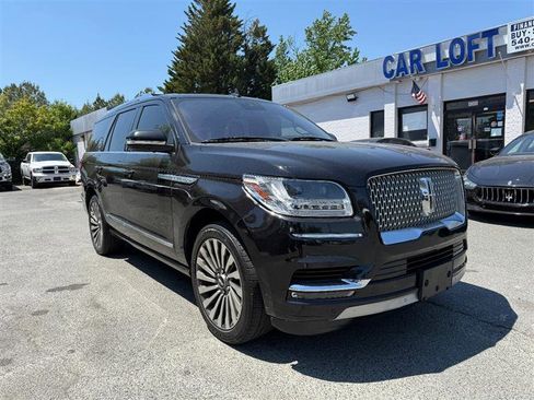 Used 2020 Lincoln Navigator Reserve w/ Luxury Package RWD image 4