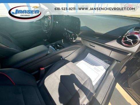Used 2024 Chevrolet Blazer EV RS AWD/4WD image 28