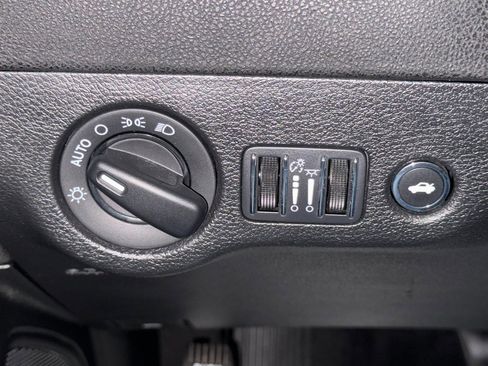 Used 2021 Dodge Charger SXT w/ Leather Interior Group image 37