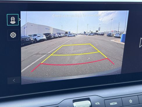Used 2025 Kia K4 EX FWD image 29