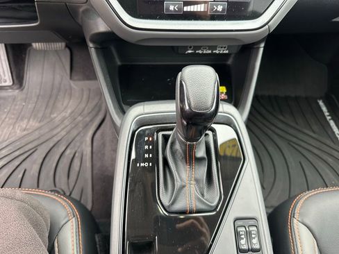 Used 2025 Subaru Crosstrek 2.5i Limited w/ Popular Package #3A image 30