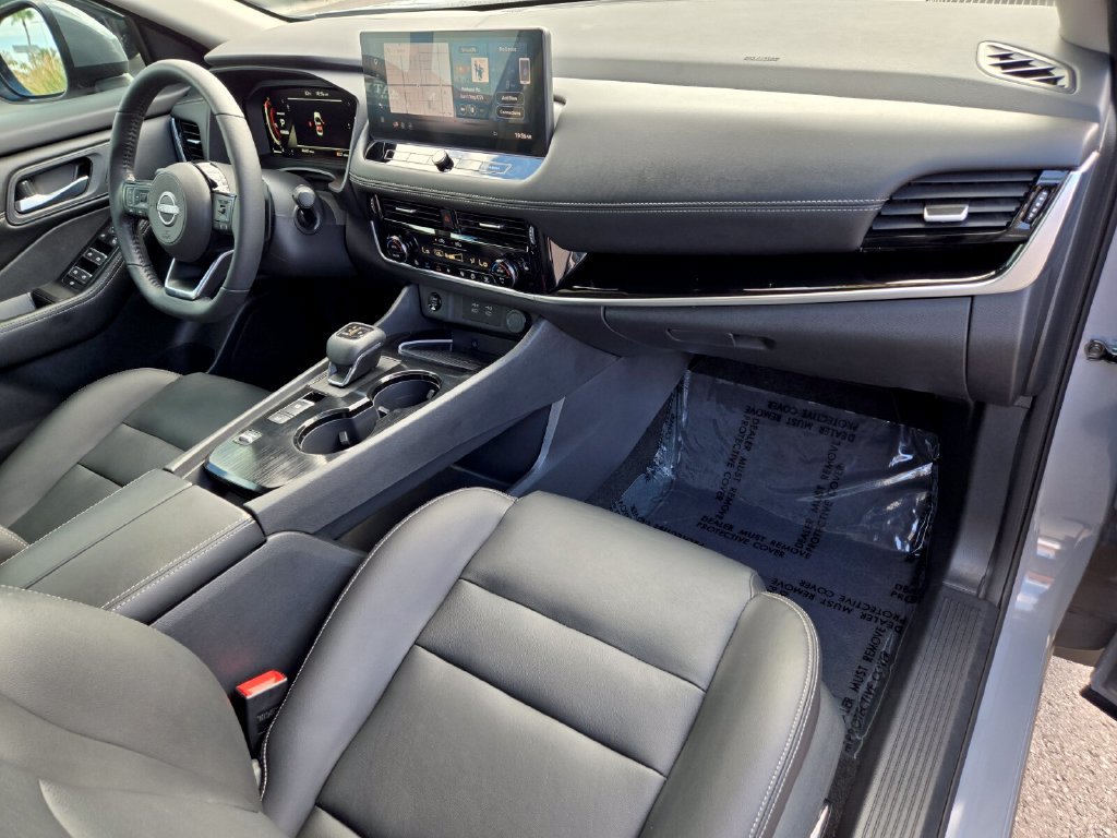 Certified 2024 Nissan Rogue SL w/ SL Premium Package FWD image 23