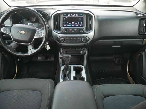Used 2016 Chevrolet Colorado LT w/ LT Convenience Package AWD/4WD image 4