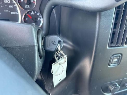 Certified 2023 GMC Savana 2500 Base w/ Driver Convenience Package image 16