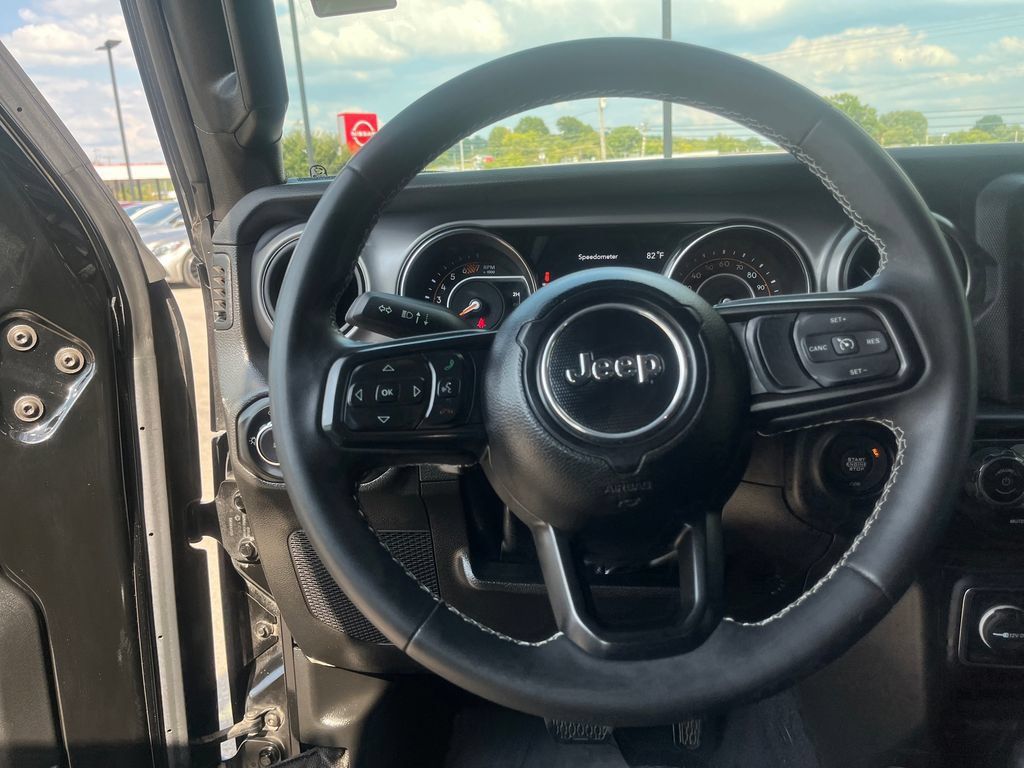 Used 2023 Jeep Wrangler Unlimited Sport AWD/4WD image 25