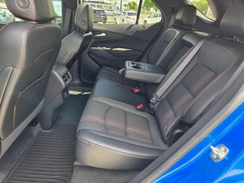 Certified 2024 Chevrolet Equinox RS FWD image 6