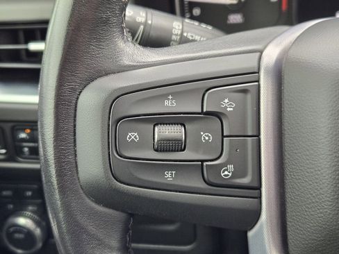 Used 2021 GMC Yukon SLT w/ SLT Luxury Package image 24