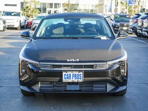 New 2026 Kia K4 LXS image 3