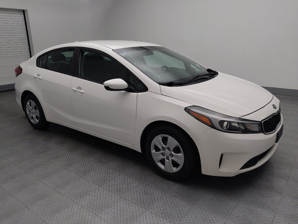 Used 2018 Kia Forte LX FWD image 11