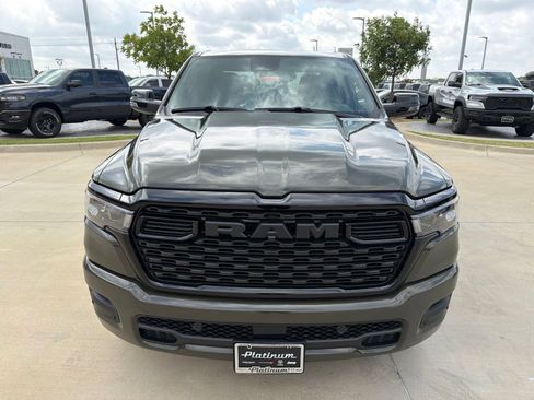 New 2026 RAM 1500 4x4 Crew Cab image 9