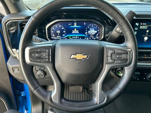 Used 2025 Chevrolet Silverado 1500 LT image 17