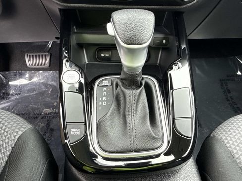 Used 2023 Kia Soul S FWD image 33