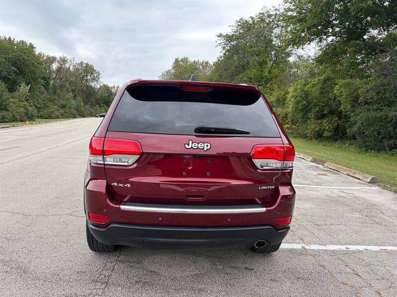 Used 2017 Jeep Grand Cherokee Limited AWD/4WD image 4