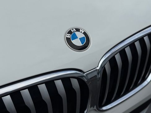 Used 2021 BMW X1 sDrive28i w/ Convenience Package FWD image 9