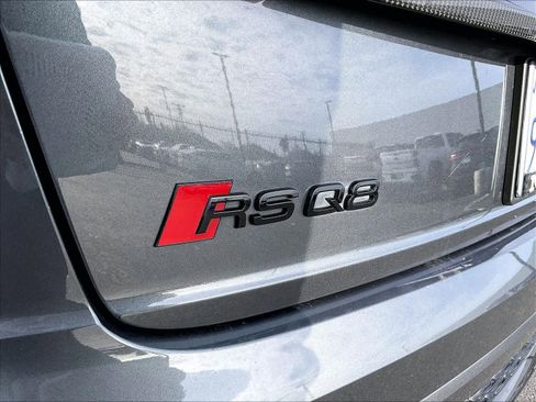 Used 2020 Audi RS Q8 w/ Carbon Optic Package image 10