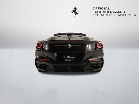 Certified 2022 Ferrari Portofino M RWD image 7